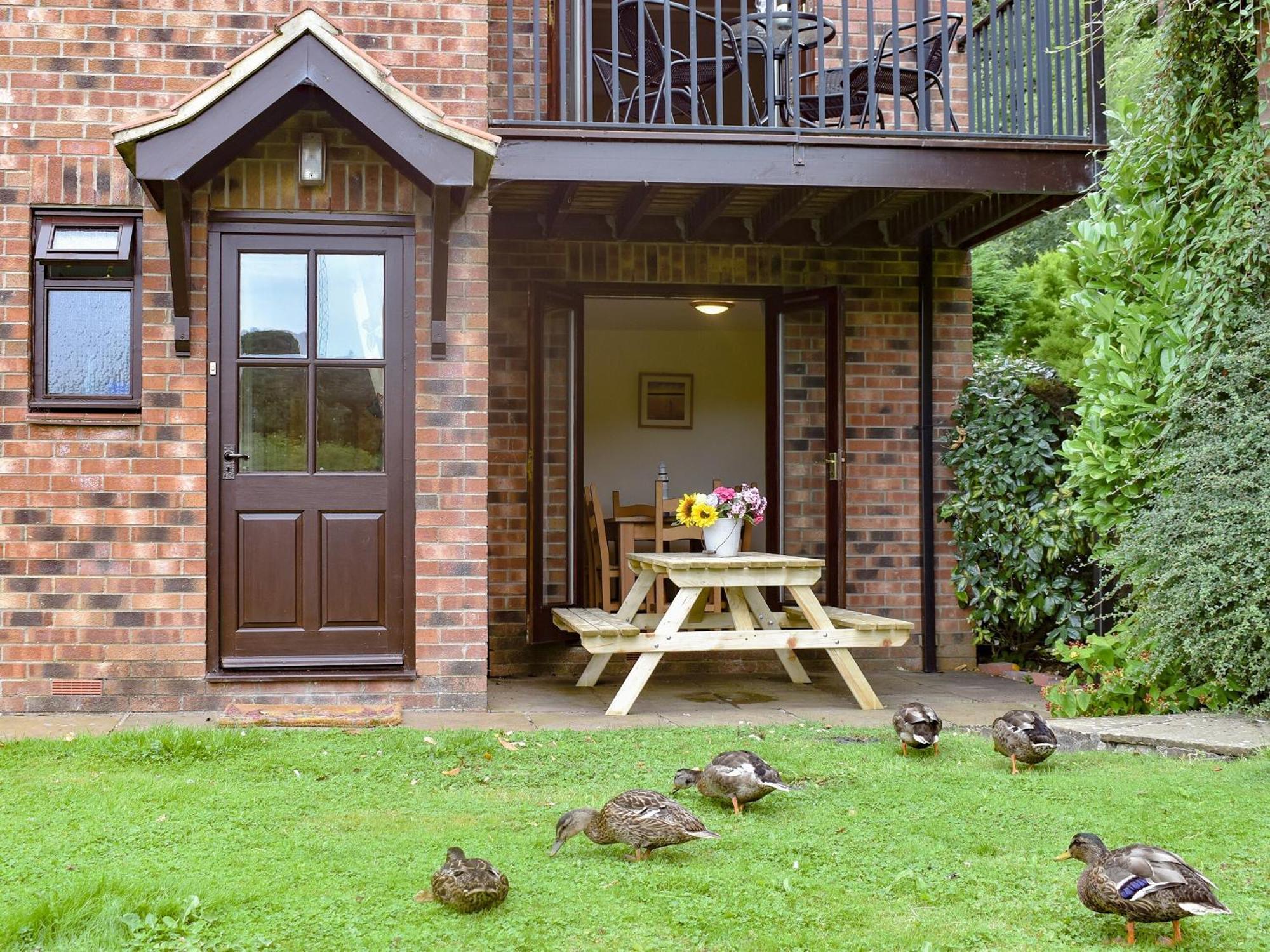 Quackers Villa วิทบี ภายนอก รูปภาพ